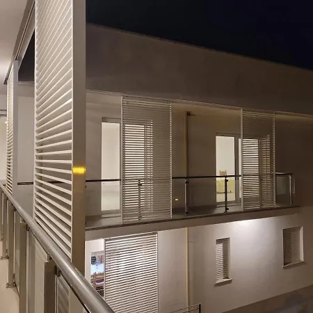 Gelsomino Stellato 2 Terrazzo Vista Mare * Focà